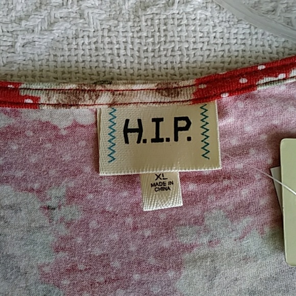 SOLD H.I.P. top. XL NWT SOLD - Picture 3 of 4